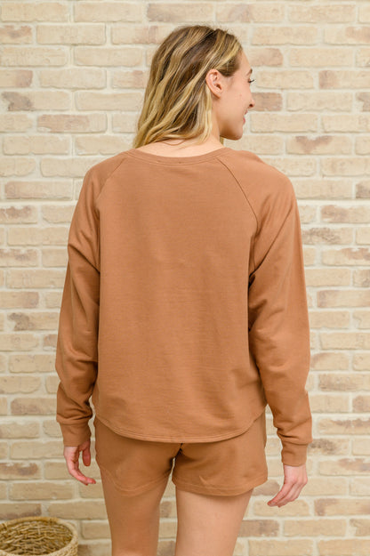 Long Sleeve Sweatshirt Top & Shorts Set In Camel