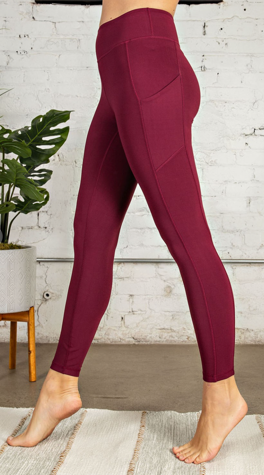 Kickin' It Leggings in Burgundy